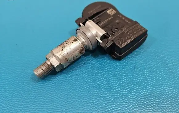 Suzuki Swift III Tire pressure sensor 4313061M00 IMPRK1602900