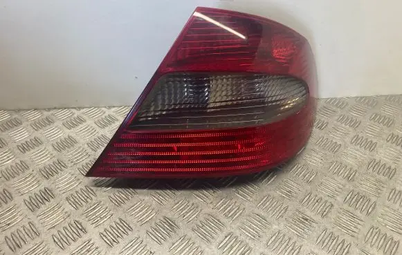 Mercedes-Benz CLK A209 C209 Rear/tail lights A2098200877 A2094404307