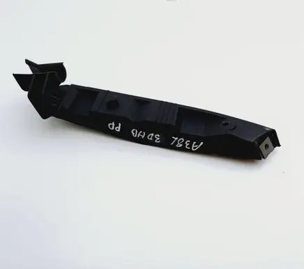 Audi A3 S3 8L Front bumper mounting bracket 8L0807184