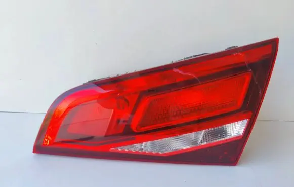 Audi A3 S3 8V Tailgate rear/tail lights 8V4945076
