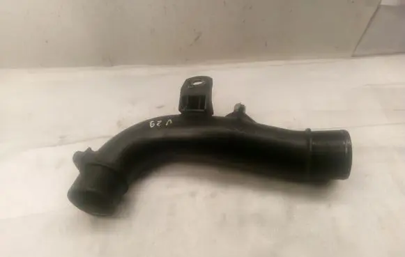 Toyota Corolla Verso AR10 Intercooler pipe mounting bracket 173620R011