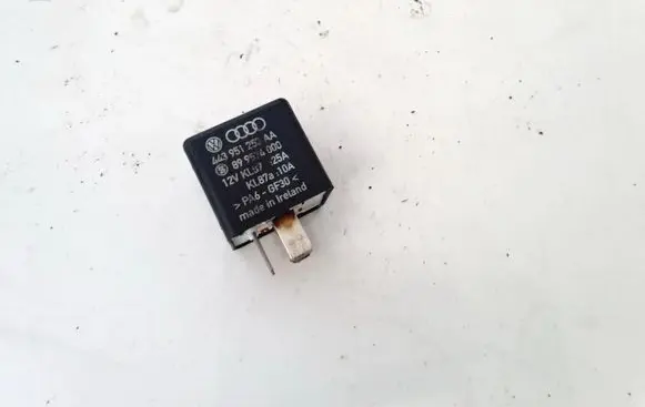 Volkswagen PASSAT B5 Other relay 443951253aa 899574000