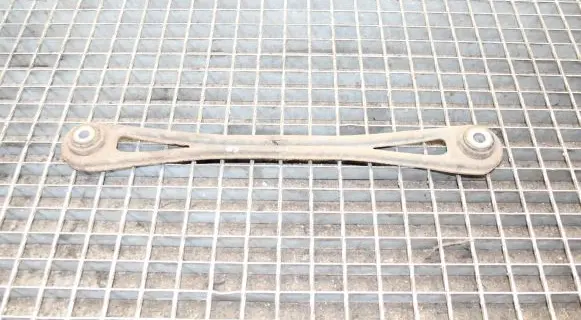 Audi Q7 4L Rear upper control arm/wishbone