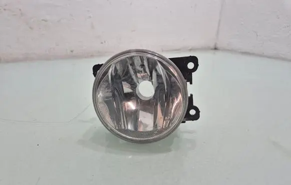Peugeot 2008 I Front fog light 