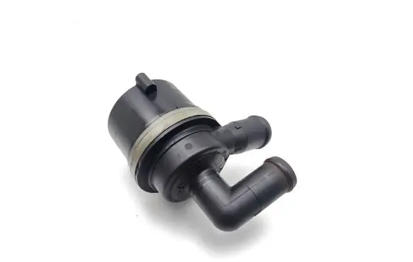 Volkswagen Passat Alltrack Webasto circulation pump for autonomous heater 5N0965561A 12402100302