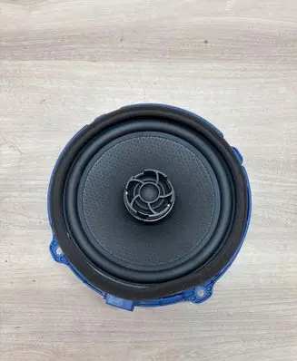 Hyundai Santa Fe Rear door speaker 96340s1100