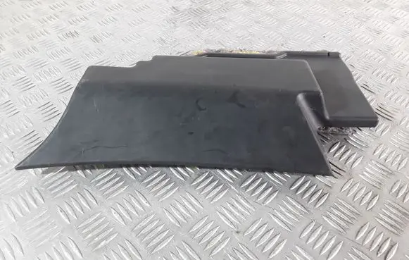 Toyota Avensis T250 Dashboard lower bottom trim panel 5560705010 32782M