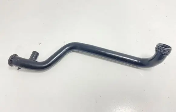 Land Rover Range Rover Evoque L538 Engine coolant pipe/hose