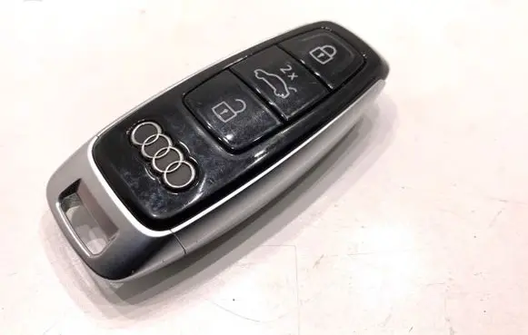 Audi A6 Allroad C8 Ignition key/card 