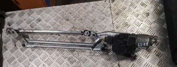 Ford Focus Front wiper linkage and motor 4m5117504bc