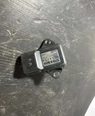 Volvo XC70 Air pressure sensor 8636216 0778005930