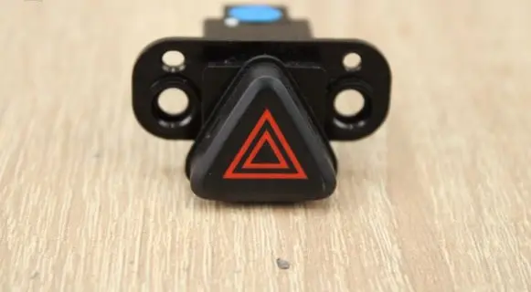 Chevrolet Orlando Hazard light switch