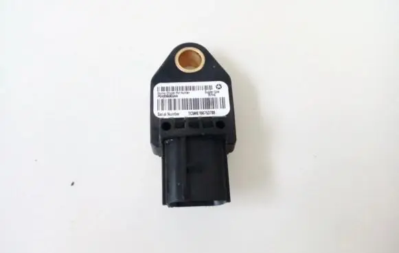 Chrysler Sebring (JS) Airbag deployment crash/impact sensor p04896065aa 39754c