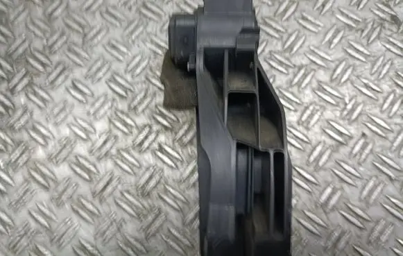 Mercedes-Benz E W211 Accelerator throttle pedal