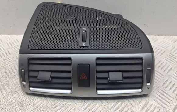 Toyota Avensis T270 Dash center air vent grill 5567005160 5567005171