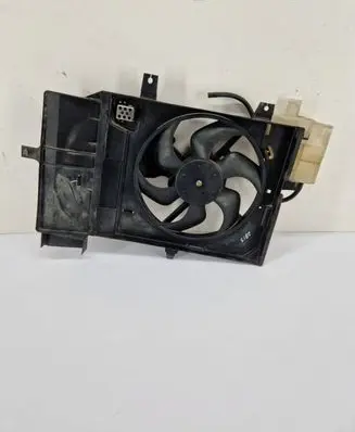 Nissan Note (E11) Radiator cooling fan shroud 1831491016