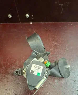 Mercedes-Benz E W211 Front seatbelt 605369000