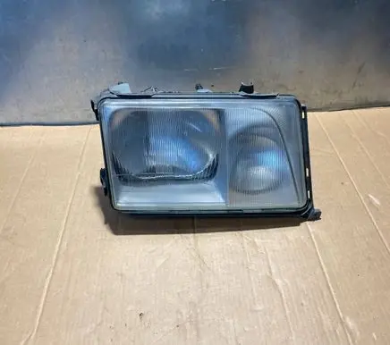 Mercedes-Benz E W124 Headlight/headlamp 1305621805