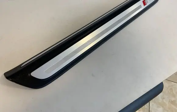 Audi Q5 SQ5 Front sill trim cover 8R0853373C 8R0853373