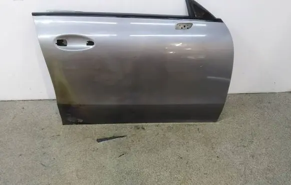 Mercedes-Benz CLA C118 X118 Front door 