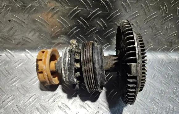 Opel Omega B1 Water pump