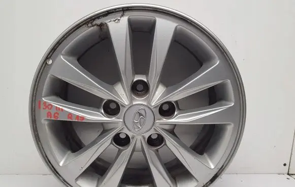 Hyundai i30 R15 alloy rim 