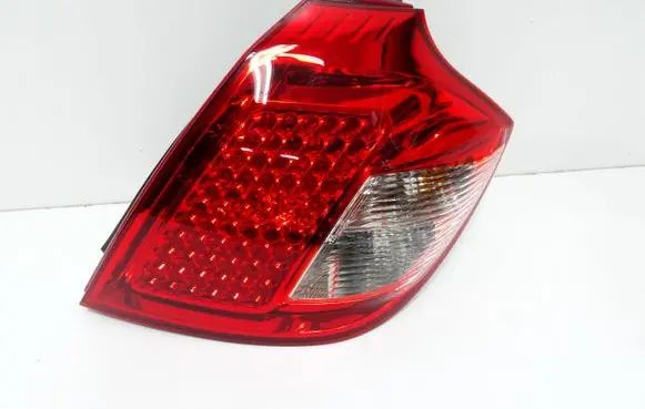 KIA Ceed Rear/tail lights GFZDHJNX