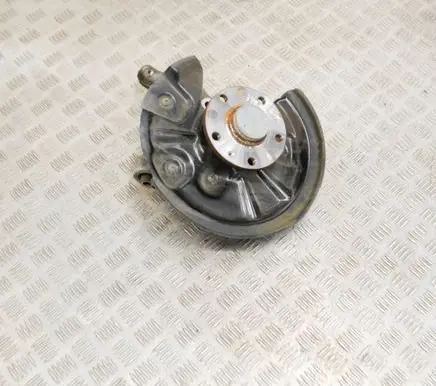 Audi Q3 8U Rear wheel hub 5N0615611H