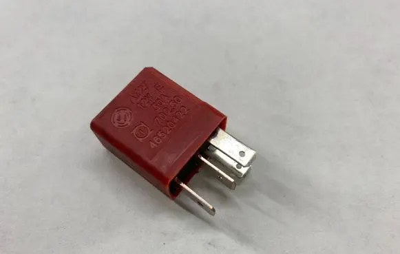 Fiat Grande Punto Other relay 46520422 70250 A727