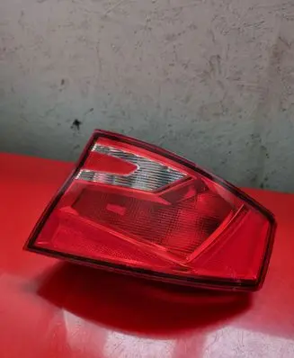 Seat Toledo IV (NH) Rear/tail lights 6JH945096E 2SD01114002AC
