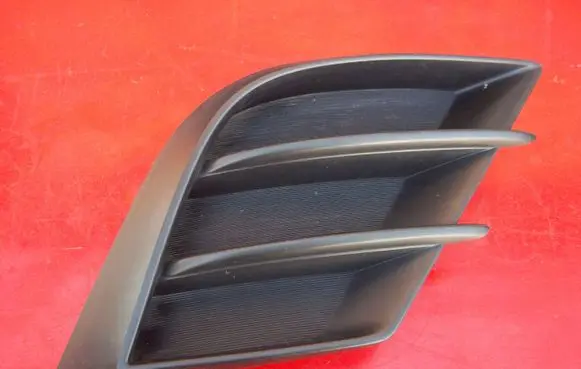 Mazda 3 I Front grill BCW850C21