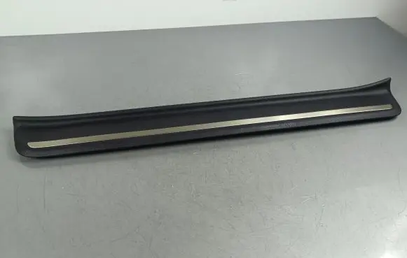 KIA EV6 Front sill trim cover 85883CV500