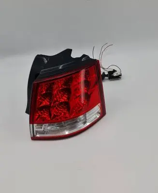 Citroen C-Crosser Rear/tail lights 22087920