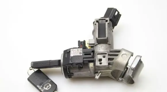 Mazda 6 Steering wheel lock K7400AZ91D