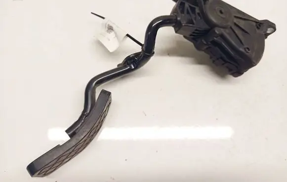 Audi A6 S6 C6 4F Accelerator throttle pedal 4F2721523