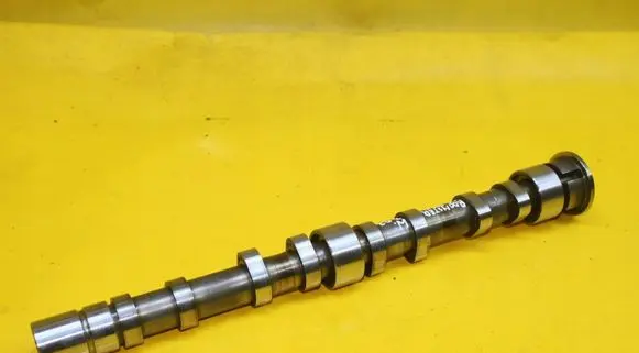 Skoda Roomster (5J) Camshaft 