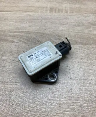 Audi A4 S4 B6 8E 8H ESP acceleration yaw rate sensor 8E0907637B 0265005618