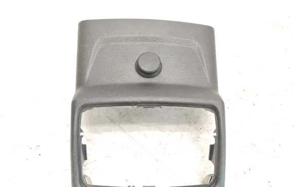 BMW X1 F48 F49 12 V Socket (rear) 9335205 933520514 1315503