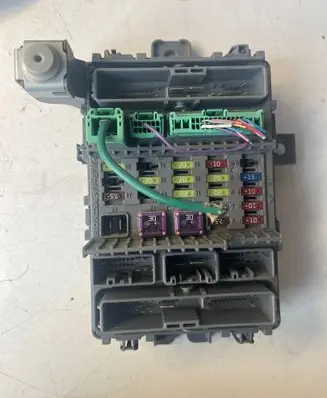 Honda Accord Fuse module 081106 EFA4011GU TLOG113EF
