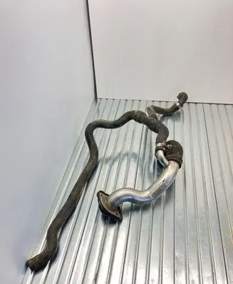 BMW 5 F10 F11 Engine coolant pipe/hose 7581873