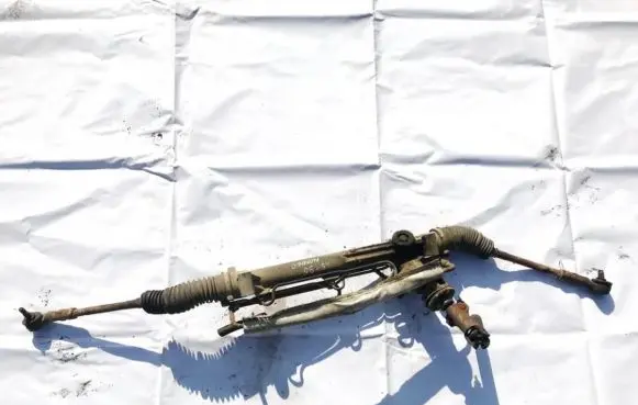 Ford Mondeo MK I Steering rack lhd