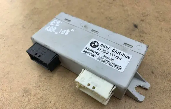 BMW 3 E90 E91 Sunroof control unit/module 9137054 61359137054