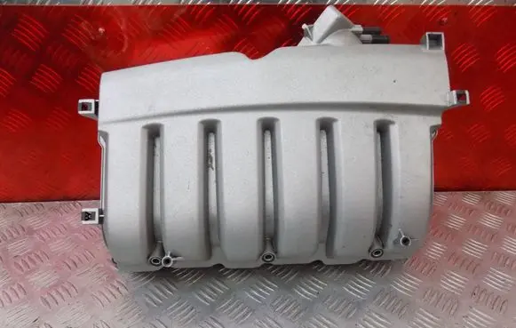 Audi A8 S8 D4 4H Intake manifold 07P133202D 07P133188D