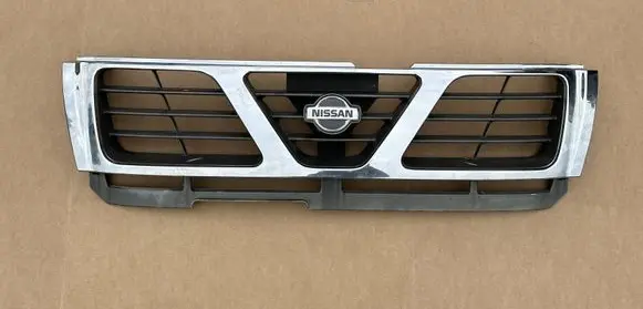 Nissan Patrol Y61 Front grill 62310VB000