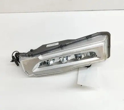 BMW X5 G05 Front fog light 7406365