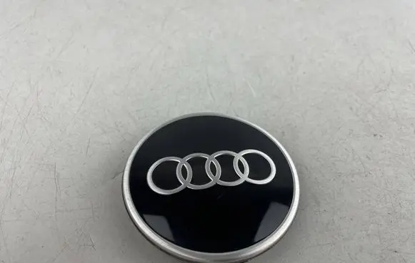 Audi A3 8Y Original wheel cap 81A601170