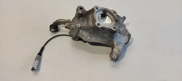 BMW 5 E39 Front wheel hub spindle knuckle 092853L7 1092853