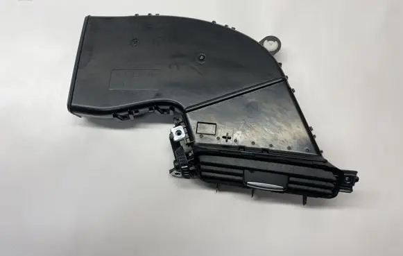 BMW X5 E70 Air intake duct part 6952694 06946952694