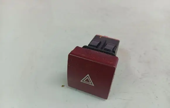 Citroen Berlingo Hazard light switch 96583113KR