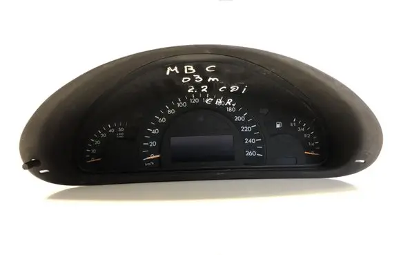 Mercedes-Benz C W203 Speedometer (instrument cluster) A2035403047 88311323